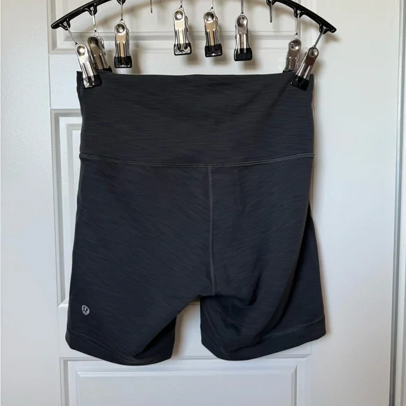 lululemon athletica Charcoal Bike Shorts - Picture 3 of 3